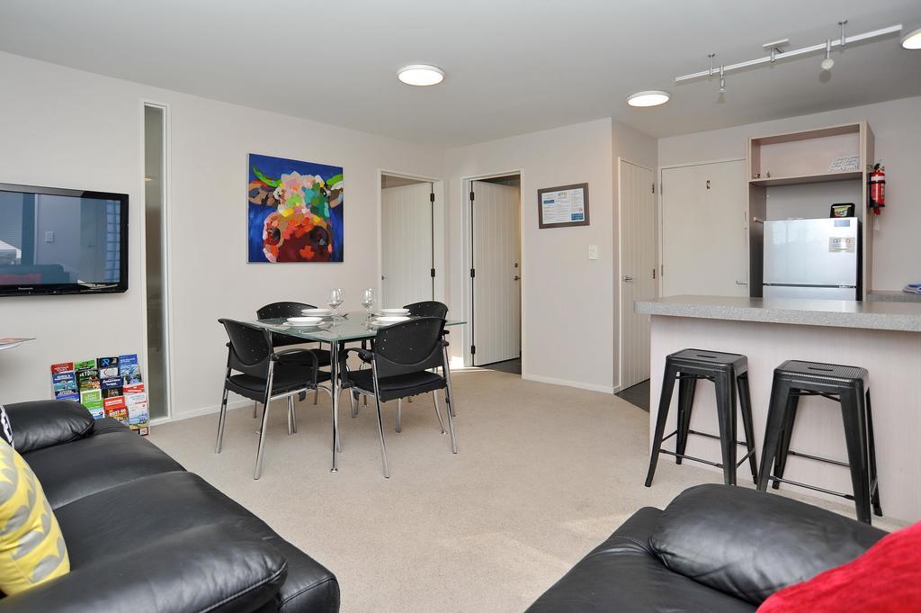 Carlton Villa 3 - Christchurch Holiday Homes Bagian luar foto